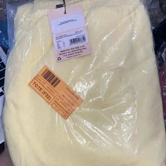 Brushed Oversized Joggers - Picture 4 of 4